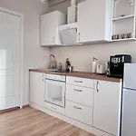 Central Studio Apartment, Fully Equipped